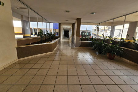 Apartamento com 3 dormitórios à venda no centro de São Carlos