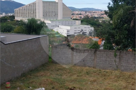 2 em 1 "Terrenos no Jardim São Felipe com 500m²