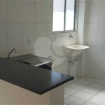 Apartamento com 2 dormitórios.