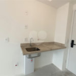 Studio de 22m2 com sacada à venda na Vila Mariana