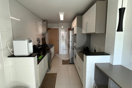 Apartamento à venda com 3 quartos, sendo 1 suíte, em Canto do Forte, Praia Grande, SP