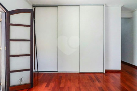 Casa à venda com 3 quartos, sendo 2 suítes, em VILA SÔNIA, São Paulo, SP