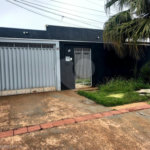 Casa à venda com 3 quartos, sendo 1 suíte,  em Vila Santa Catarina, Dourados, MS
