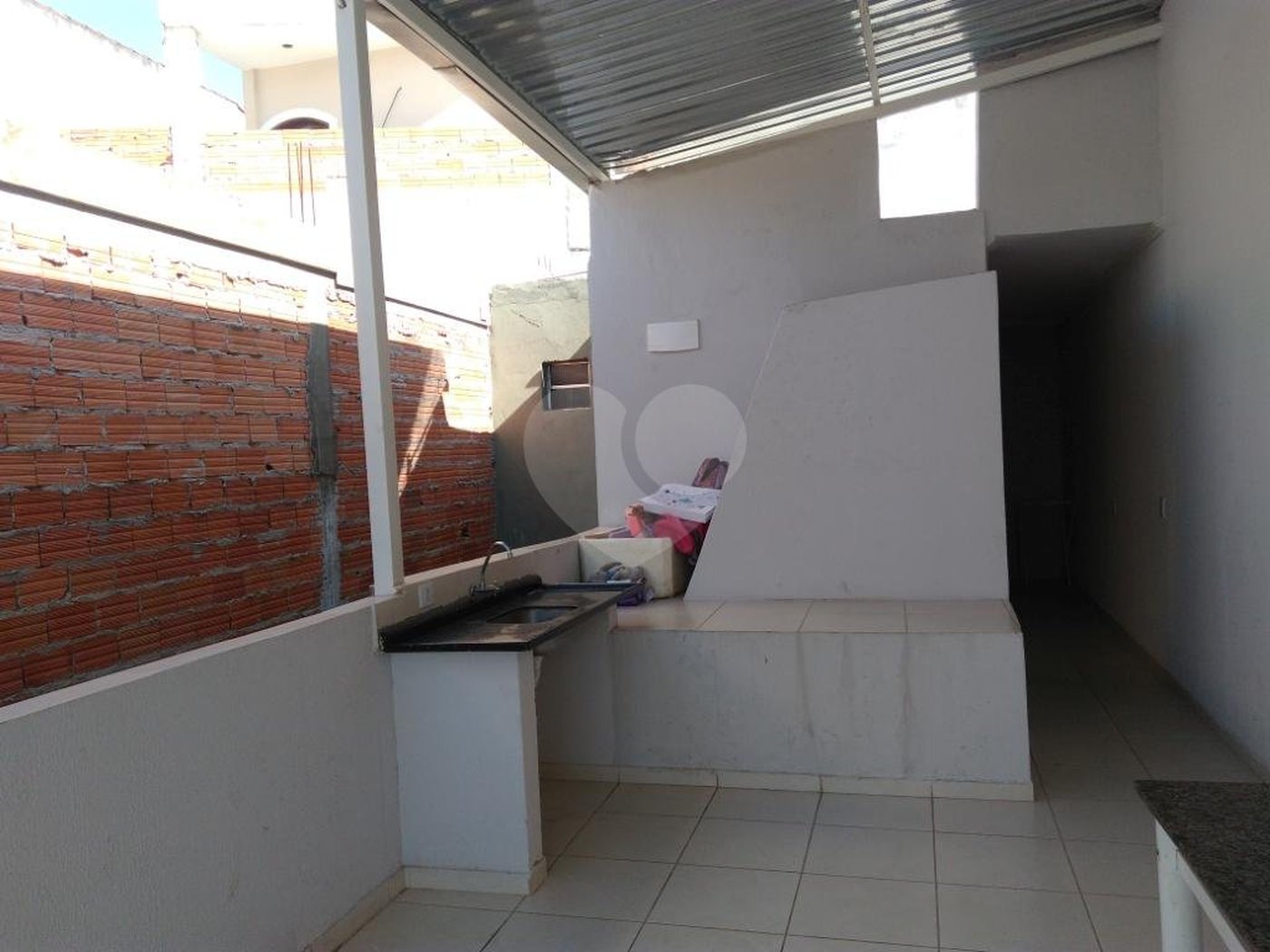 Sobrado à venda com 3 suítes em Jaraguá, São Paulo, SP