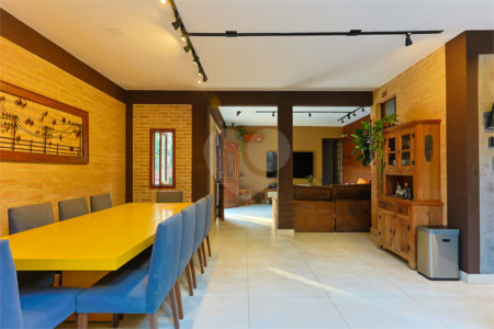 Casa Térrea à venda com 1 quarto em Jardim Marajoara, São Paulo, SP