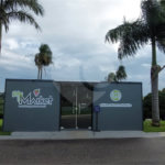 Casa à venda ou para alugar com 5 quartos, sendo 3 suítes, no condomínio Figueira Garden, Atibaia - SP