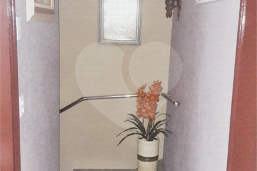Casa à venda com 3 quartos, sendo 1 suíte,  em Horto Florestal, São Paulo, SP