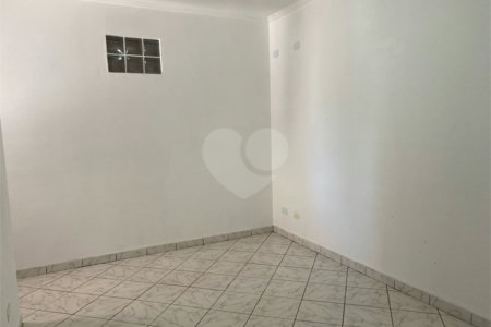 Casa para alugar com 4 quartos, sendo 1 suíte, em Chácara Cabuçu, Guarulhos, SP