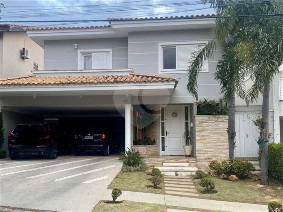 Casa à venda com 4 quartos, sendo 3 suítes,  no condomínio Residencial Tivoli Park, Sorocaba - SP