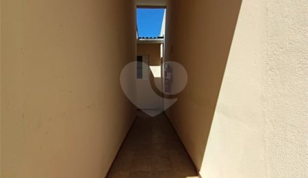 Casa para alugar com 1 quarto no condomínio Cond R Claudio Rodrigues Lopes, São Paulo - SP