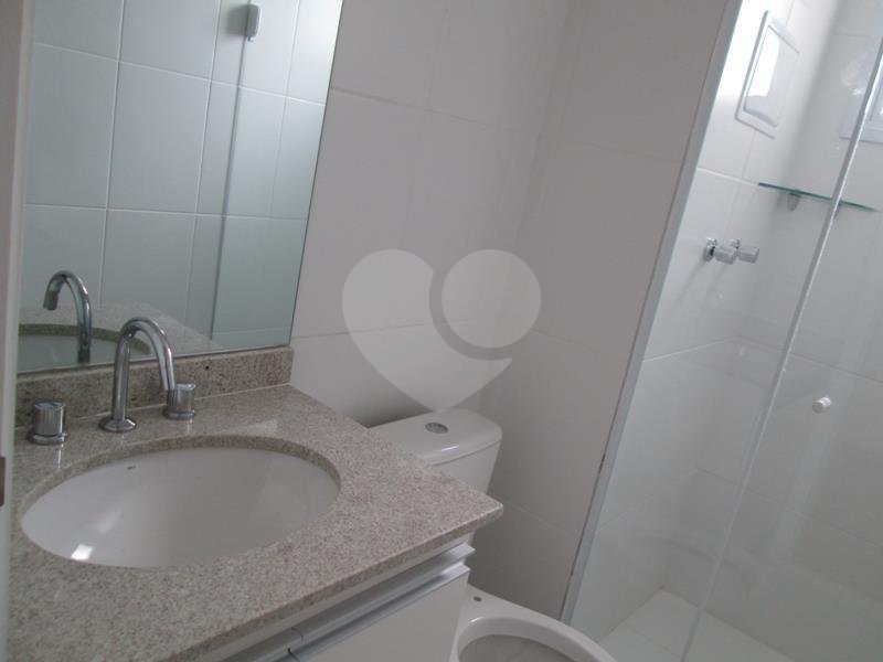 Apartamento para alugar com 2 quartos em Vila Anastácio, São Paulo, SP