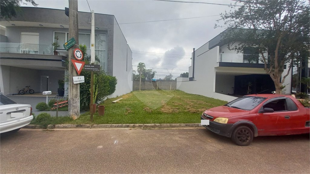 Terreno à venda no condomínio Golden Park Alpha, Sorocaba - SP