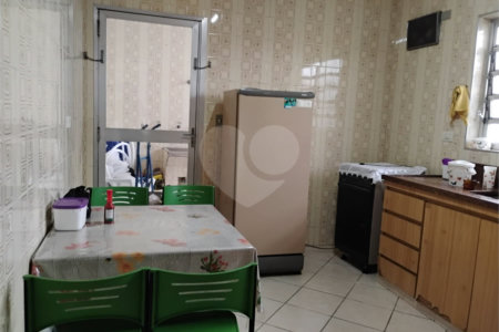 Casa à venda com 3 quartos, sendo 1 suíte,  em Vila Mascote, São Paulo, SP