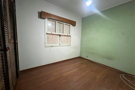 Casa à venda com 4 quartos, sendo 1 suíte, em Vila Mascote, São Paulo, SP
