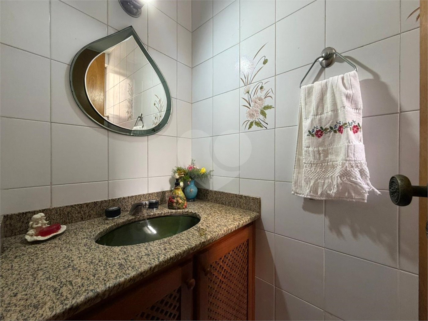 Apartamento à venda com 3 quartos, sendo 1 suíte, em Tijuca, Rio de Janeiro, RJ
