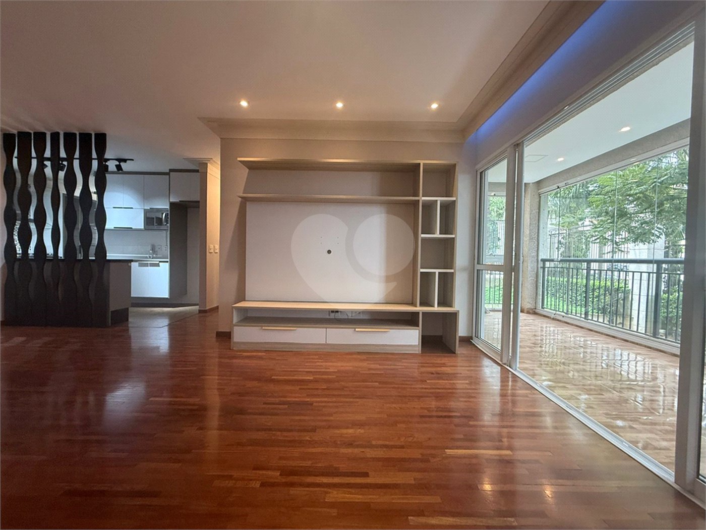 Apartamento à venda com 3 quartos, sendo 2 suítes, em Vila Irmãos Arnoni, São Paulo, SP