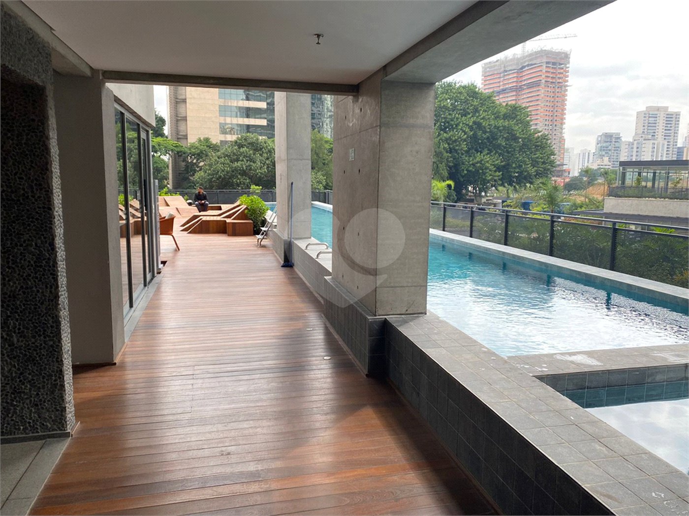 Apartamento à venda com 3 suítes em Jardim das Acácias, São Paulo, SP