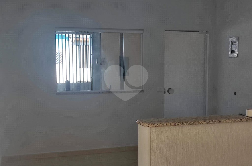 Casa à venda com 3 quartos, sendo 1 suíte,  em Jardim Santa Marta, Salto, SP