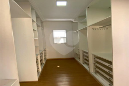 Casa à venda com 4 suítes no condomínio Real Park - Vila Oliveira, Mogi das Cruzes - SP
