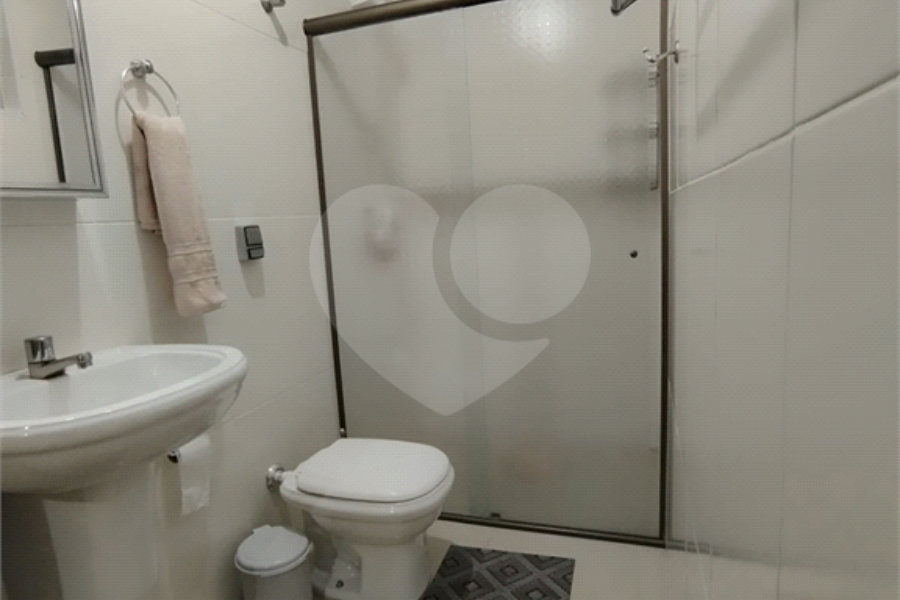 Casa à venda com 2 quartos no condomínio Casa Geminada, São Paulo - SP