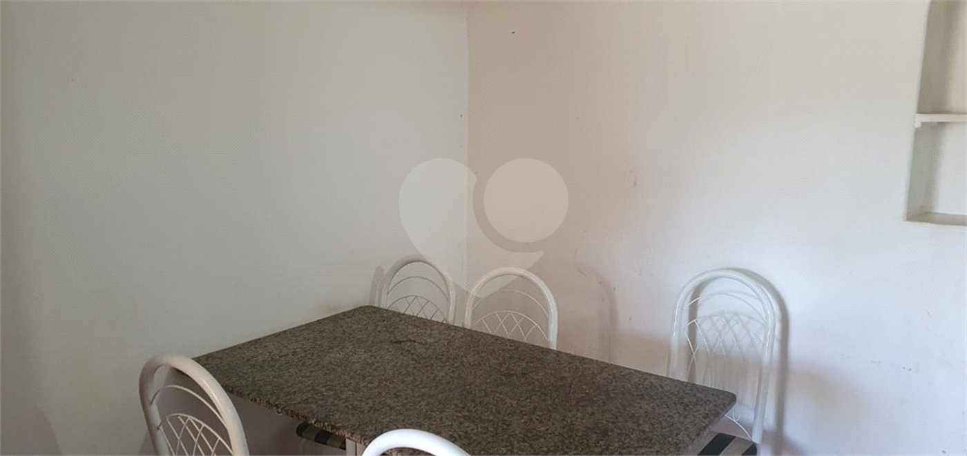Casa Térrea à venda com 4 quartos, sendo 1 suíte, em Vila Albertina, São Paulo, SP