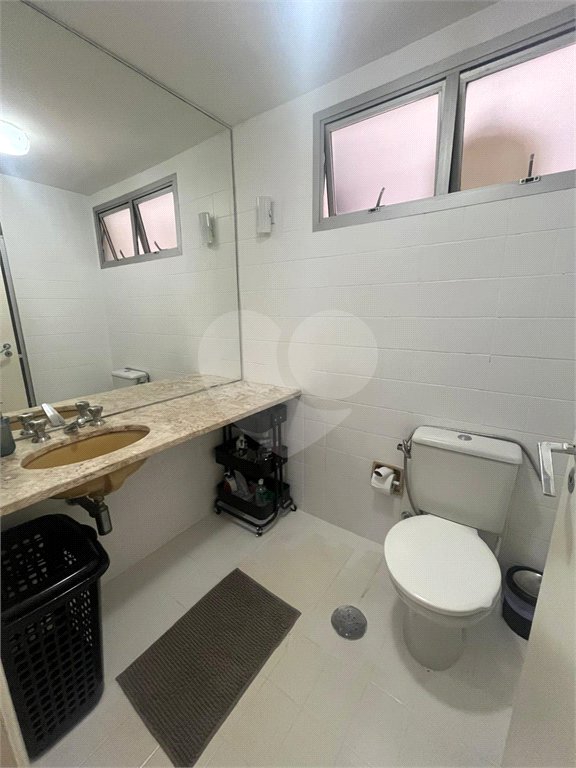 Apartamento à venda com 3 quartos, sendo 1 suíte, em Vila Olímpia, São Paulo, SP