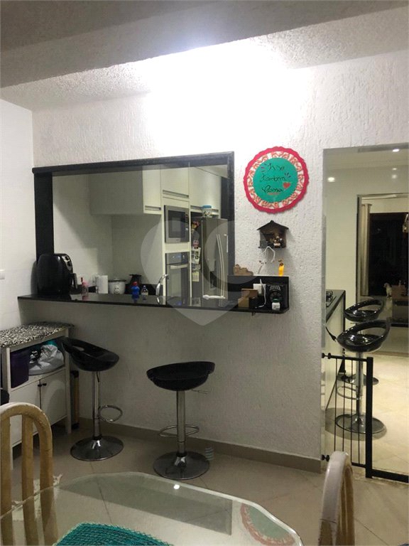 Casa à venda com 3 quartos, sendo 1 suíte, no condomínio Residencial Sabará, São Paulo - SP