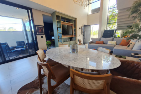Casa à venda com 3 quartos, sendo 2 suítes, no condomínio Horizontes de Sorocaba, Sorocaba - SP