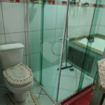 Sobrado à venda com 3 quartos, sendo 1 suíte,  em Jardim Vitória, Suzano, SP