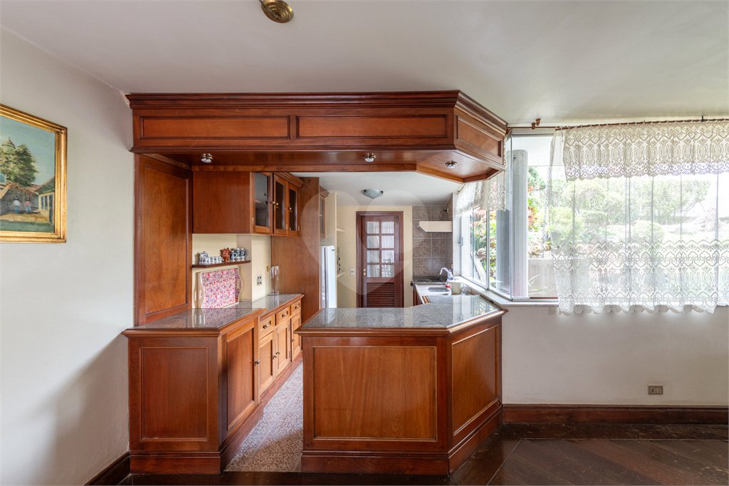 Casa Térrea à venda com 7 quartos, sendo 1 suíte, em Santana, São Paulo, SP