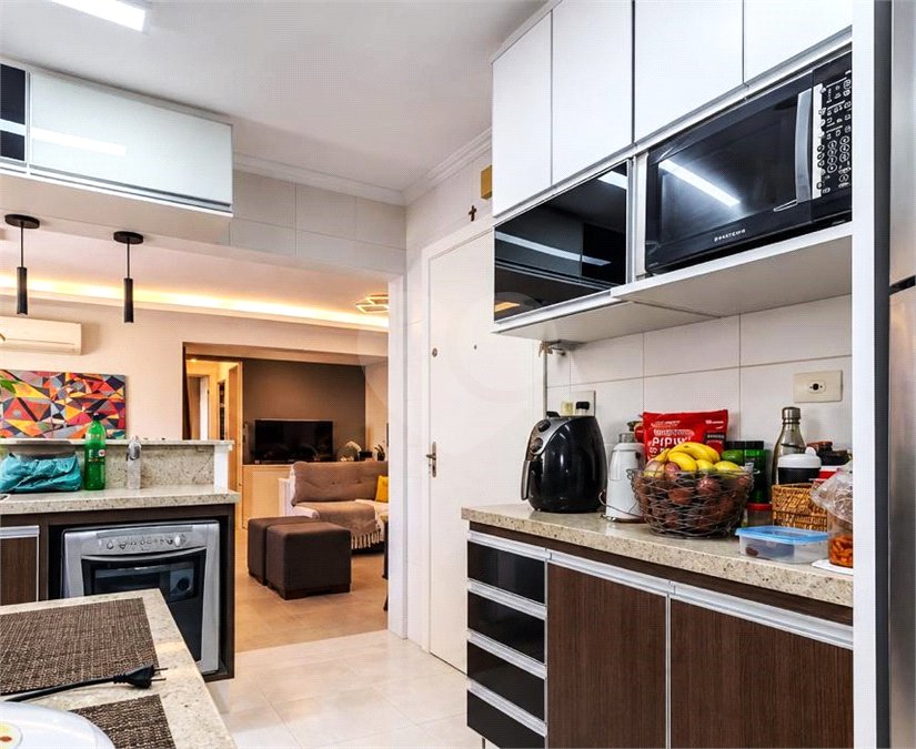 Apartamento à venda com 2 quartos, sendo 1 suíte, em Vila Olímpia, São Paulo, SP