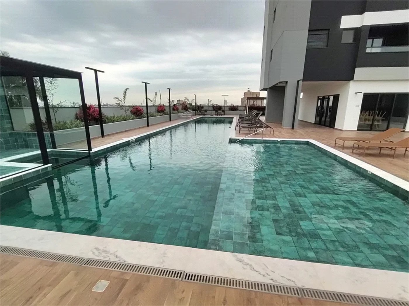 Apartamento à venda com 3 suítes em Parque Campolim, Sorocaba, SP