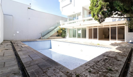 Sobrado à venda com 6 quartos, sendo 4 suítes,  em Alto da Lapa, São Paulo, SP