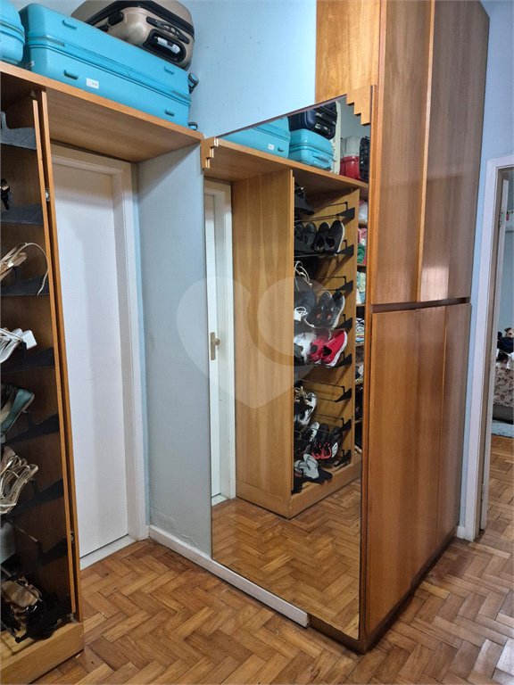 Apartamento à venda com 2 quartos, sendo 1 suíte,  em Copacabana, Rio de Janeiro, RJ