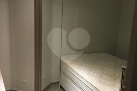 Flat à venda com 1 quarto em Cerqueira César, São Paulo, SP