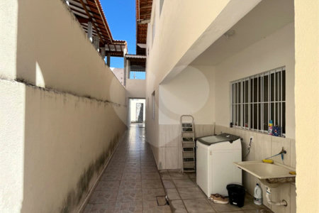 Casa à venda com 4 quartos, sendo 2 suítes, em Nova Cerejeira, Atibaia, SP