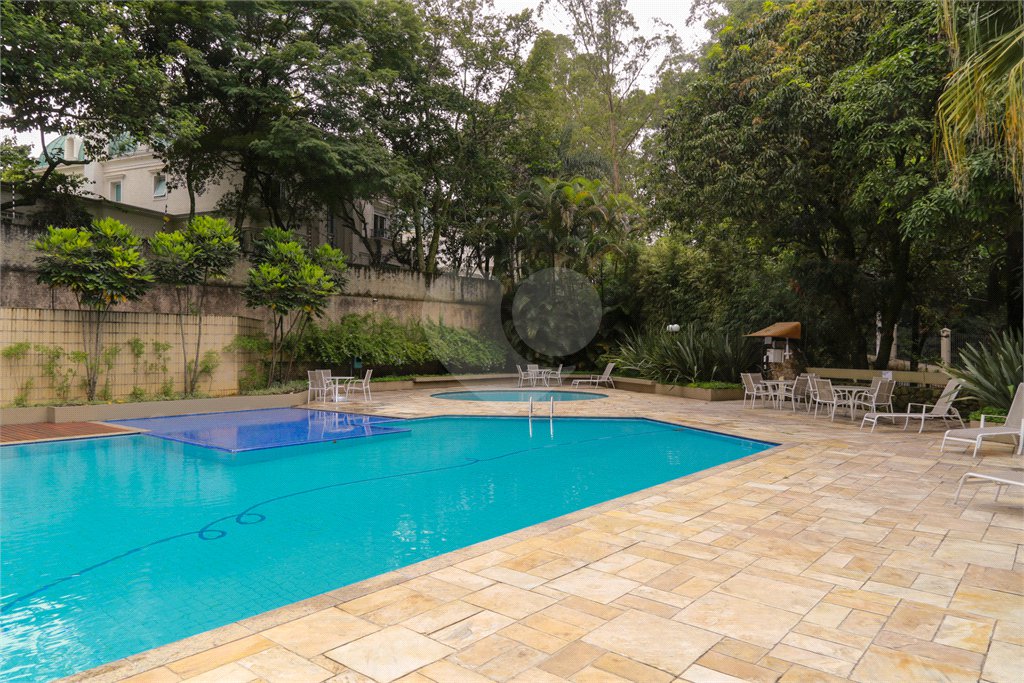 Apartamento à venda com 4 quartos, sendo 3 suítes, em Alto da Boa Vista, São Paulo, SP