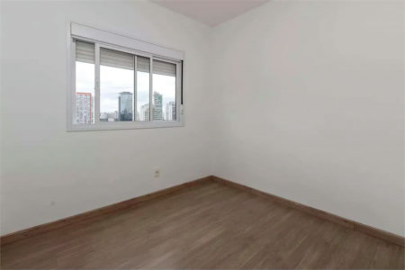 Apartamento à venda com 2 suítes em Vila Cordeiro, São Paulo, SP