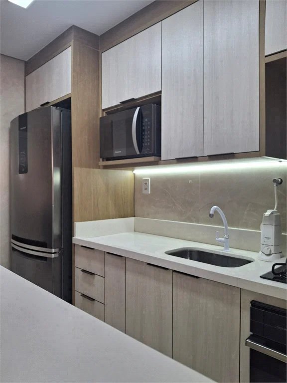 Apartamento à venda com 2 quartos, sendo 1 suíte, em Ferreira, São Paulo, SP