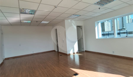 Sala à venda em Chácara Santo Antônio, São Paulo, SP
