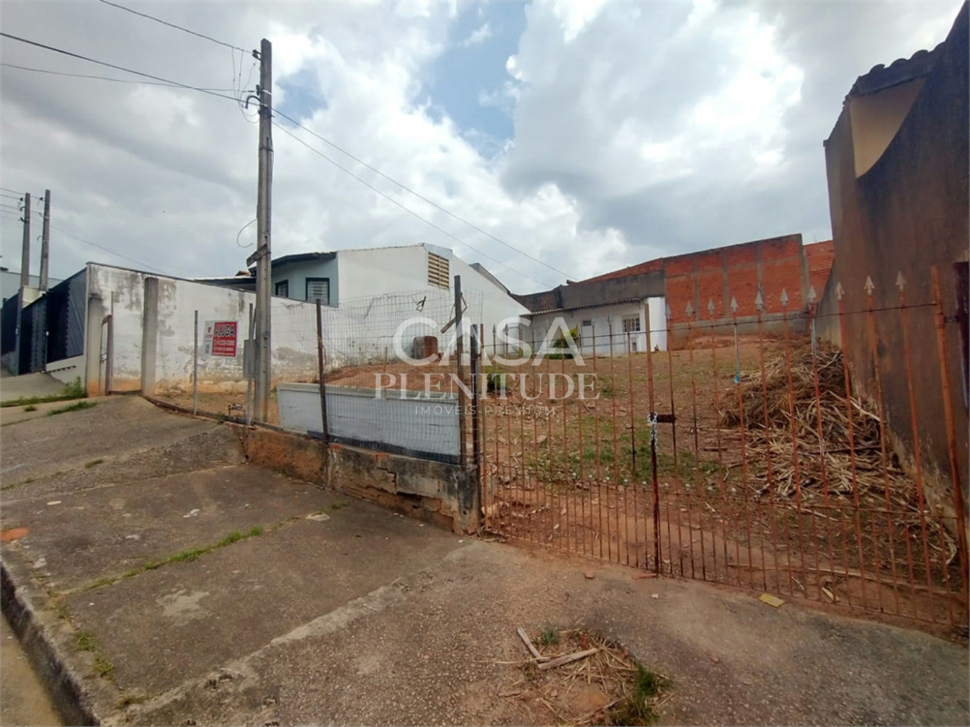 Terreno à venda ou para alugar com 1 quarto em Jardim Piazza DI Roma, Sorocaba, SP