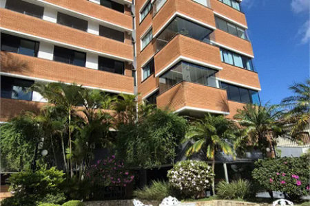 Apartamento à venda ou para alugar com 3 quartos, sendo 2 suítes, em Vila Romana, São Paulo, SP