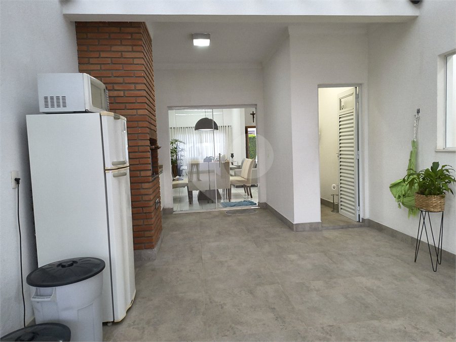 Casa à venda com 3 quartos, sendo 1 suíte,  no condomínio Ibiti Royal Park, Sorocaba - SP