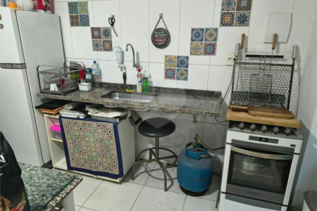 Casa à venda com 3 quartos, sendo 1 suíte, em Mirandópolis, São Paulo, SP