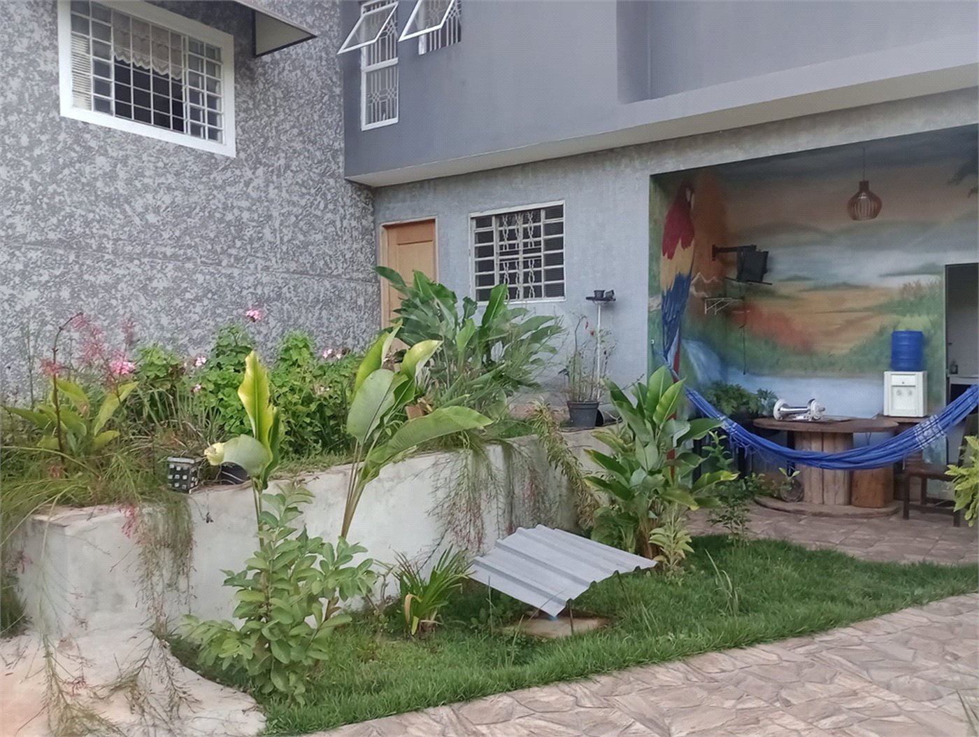 Chácara à venda com 5 quartos, sendo 1 suíte, em Jardim Marabá, Itapetininga, SP