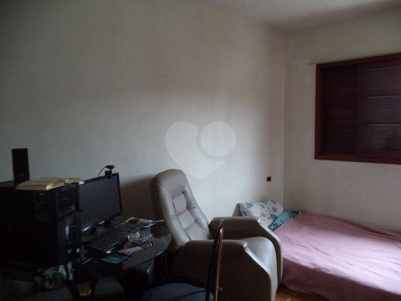 Casa Térrea à venda com 3 suítes em Parque Peruche, São Paulo, SP