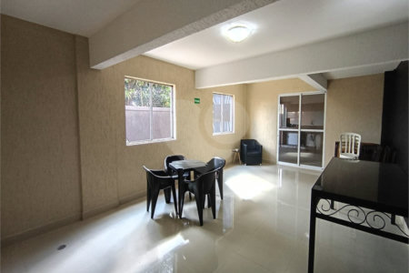 Apartamento à venda com 2 quartos em Chora Menino, São Paulo, SP