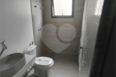 Casa em condomínio à venda com 3 suítes em Condomínio Altos da Floresta, Atibaia, SP