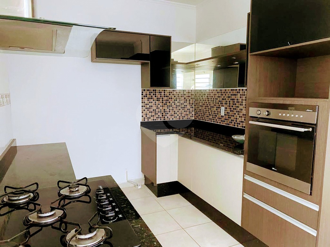 Casa Térrea à venda com 2 quartos, sendo 1 suíte,  em Nova Cerejeira, Atibaia, SP