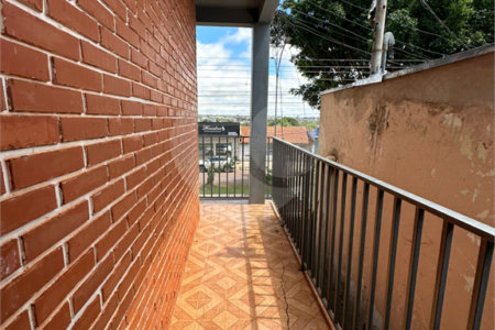 Sobrado à venda ou para alugar com 4 quartos, sendo 2 suítes, em Vila Lacíria, Ponta Porã, MS